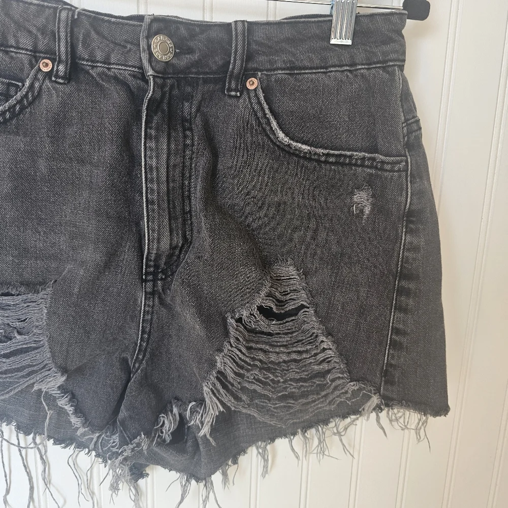 Garage Black Distressed Jean Shorts - Picture 2 of 5